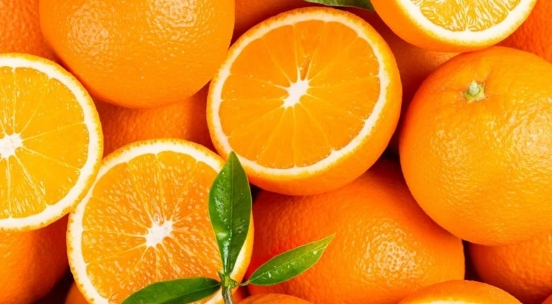 Trái cam tốt cho mẹ sau sinh