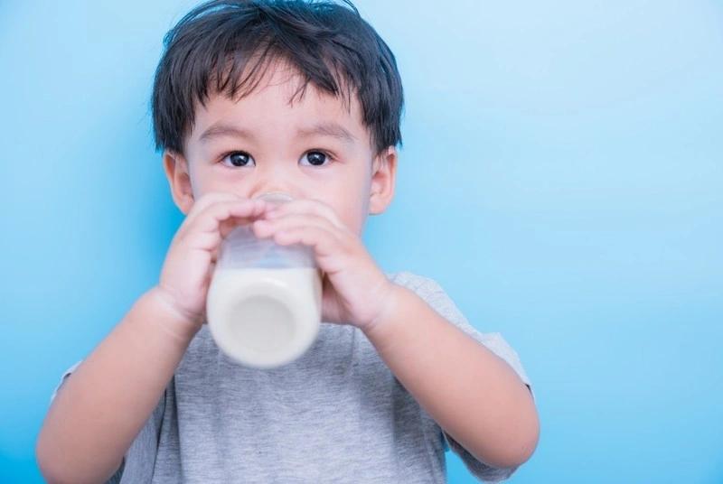 Kinh nghiệm đổi sữa cho trẻ sơ sinh là có lộ trình phù hợp