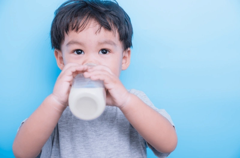 Trẻ sơ sinh tiêu hoá sữa trong bao lâu? Khoảng 1,5-4 giờ