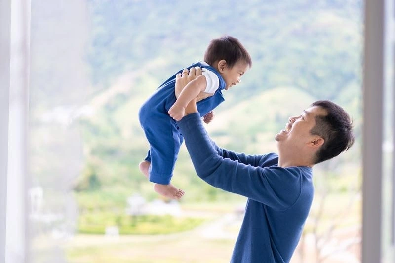 Sự phát triển của trẻ 19 tháng tuổi về cảm xúc ngày càng nổi bật