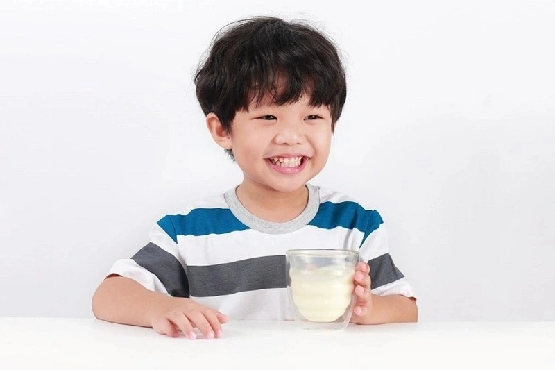 Sữa dành cho bé lười uống sữa có vị thanh nhạt tự nhiên