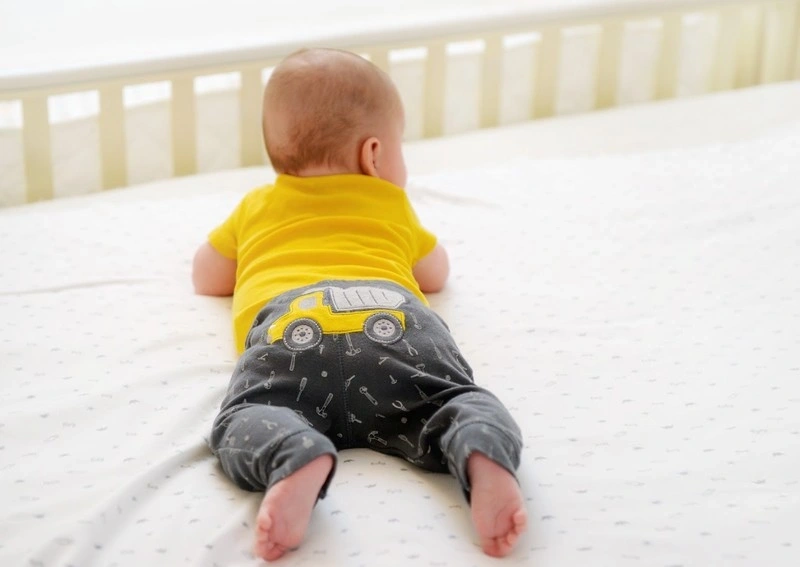 Giai đoạn phát triển của bé từ 0 đến 3 tháng