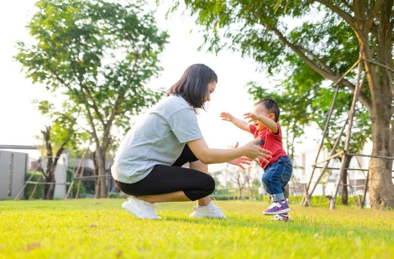 Các mốc phát triển của trẻ sinh non