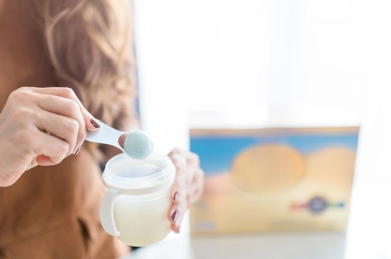 Mẹ chỉ đổi sữa cho trẻ khi thật sự cần thiết