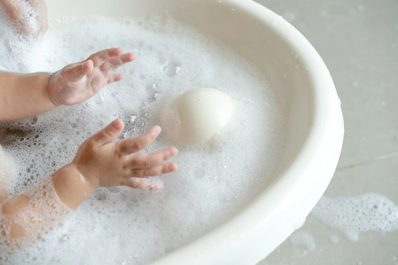 Lợi ích khi tắm trẻ sơ sinh