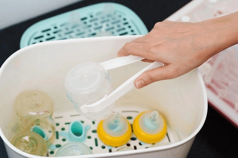 Tiệt trùng bình sữa đúng cách tối thiểu 1 lần mỗi ngày