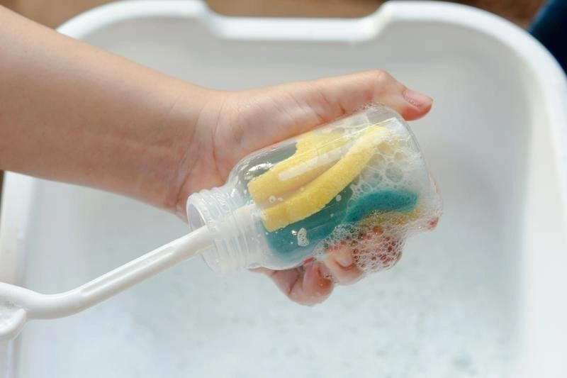 Lưu ý khi tiệt trùng bình sữa cho bé