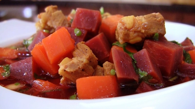 canh bổ máu cho trẻ