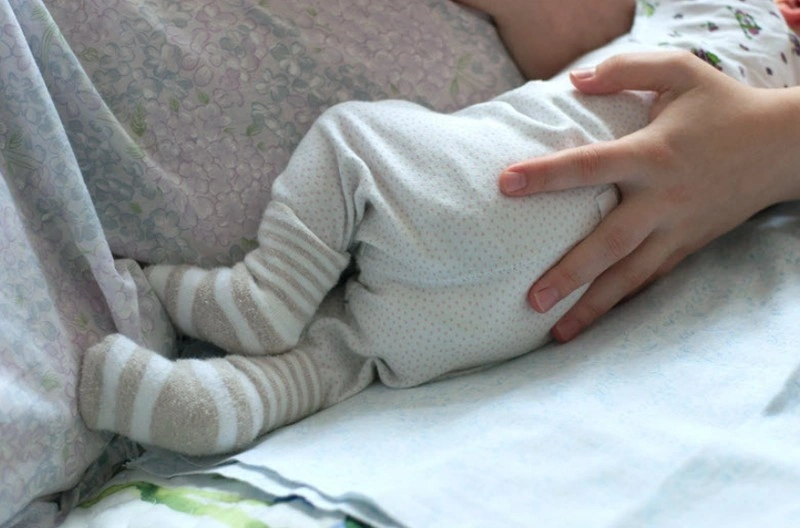 Tác dụng của sữa non là cung cấp năng lượng và dinh dưỡng cho trẻ