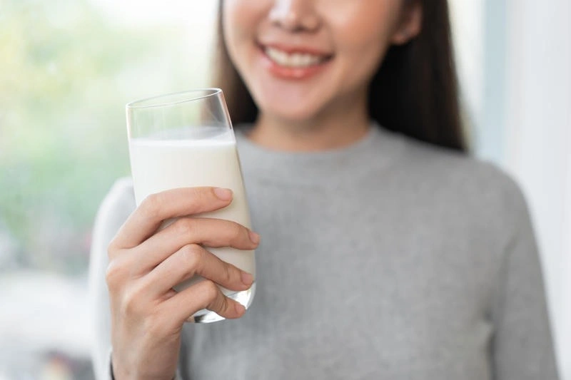 Sữa nhiều canxi cho bà bầu 3 tháng đầu