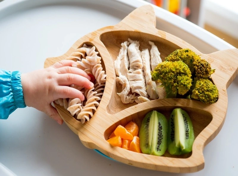 Trẻ bắt đầu ăn dặm khi nào