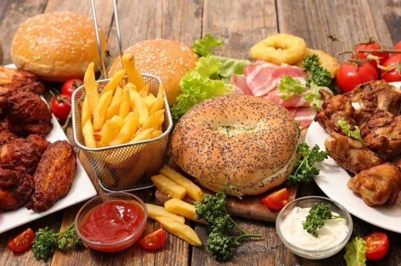 thực phẩm trẻ viêm ruột nên kiêng