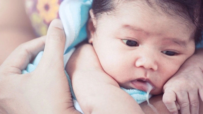 Sữa vón cục là gì